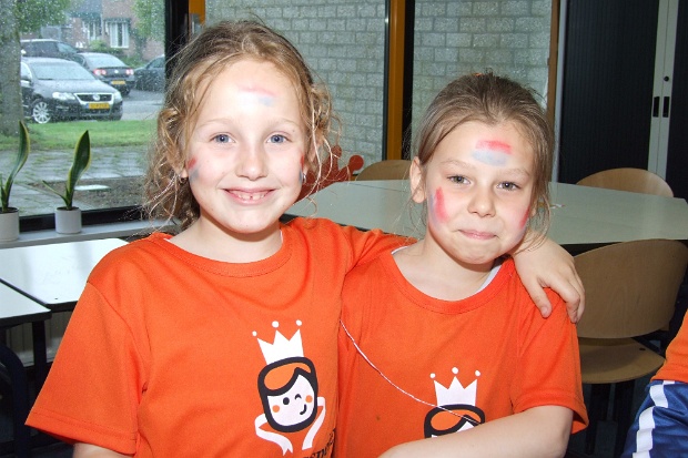 Koningsspelen op 't Diekske (groep 3 t/m 8) 25-04-2013