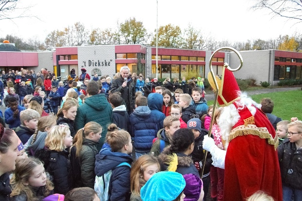 Sinterklaasviering op 't Diekske 04-12-2015